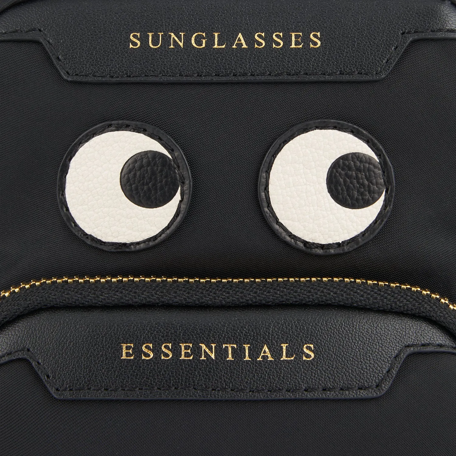 Eyes Essentials Cross-body